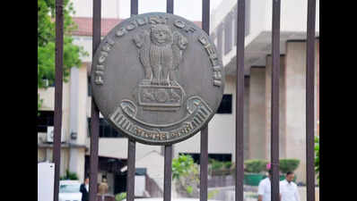 Delhi HC grants custody of child to father, allows mother to choose between joining husband in US or handing over custody | Delhi News