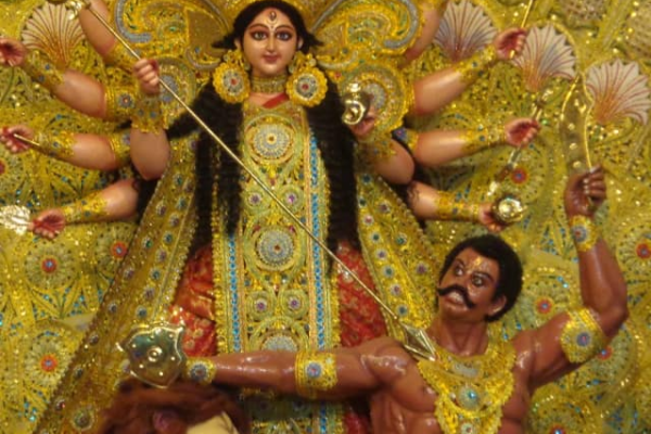 Famous Navratri And Durga Pandals In Mumbai You Can’t Miss In 2025